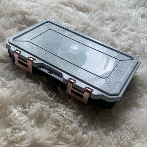 Glamour Lock Travel Case - Picture 3 of 6